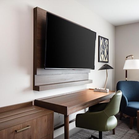 Staybridge Suites - Iowa City - Coralville By Ihg Εξωτερικό φωτογραφία