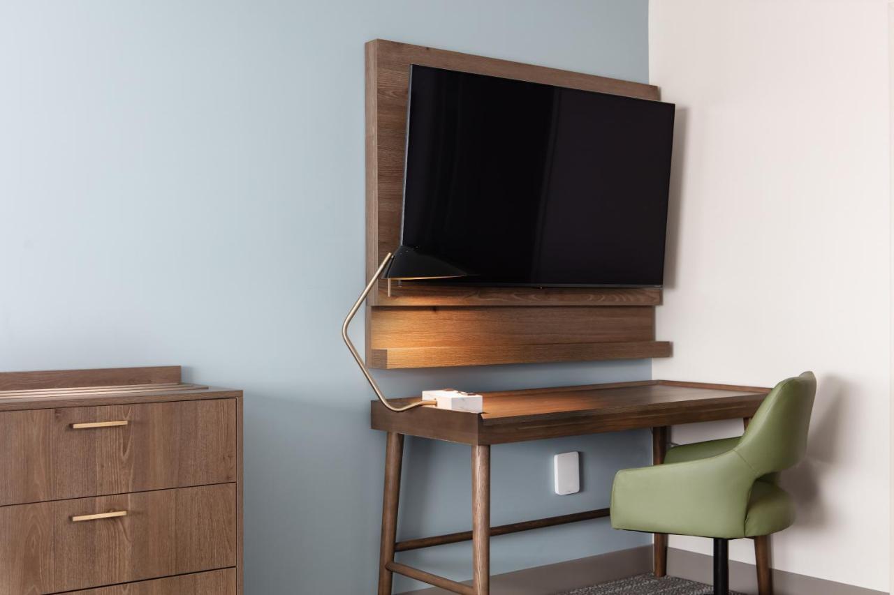 Staybridge Suites - Iowa City - Coralville By Ihg Εξωτερικό φωτογραφία
