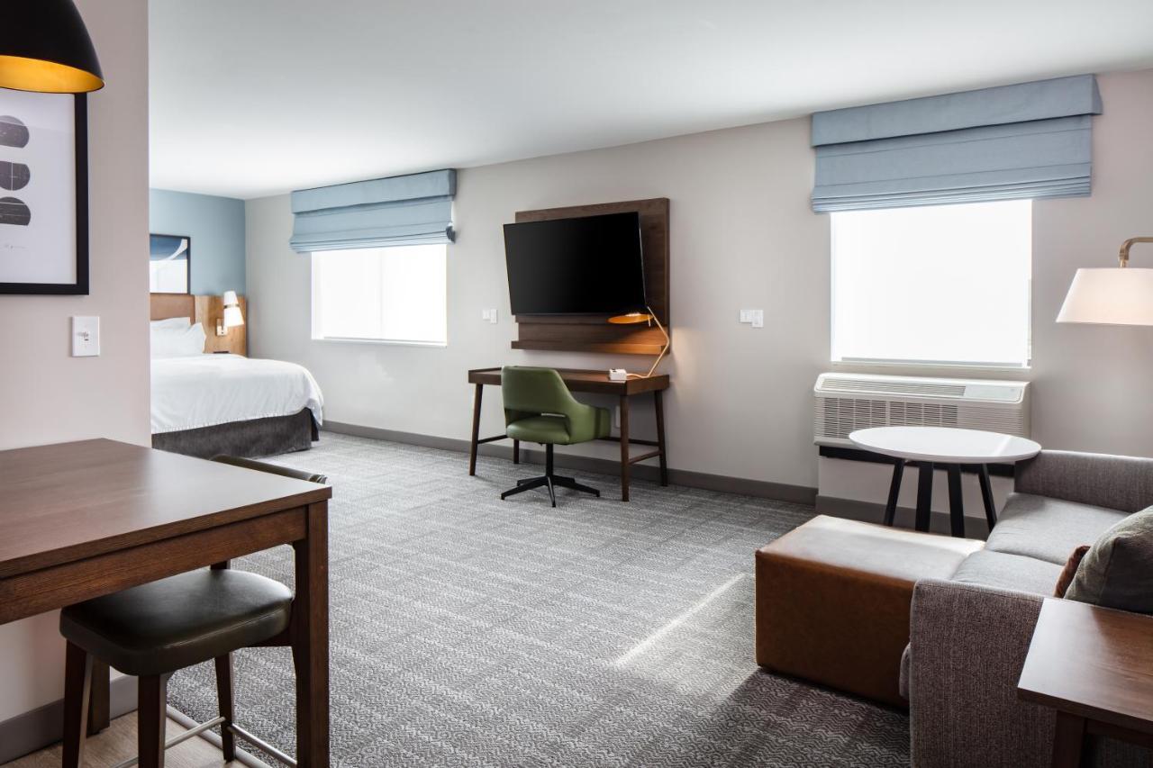 Staybridge Suites - Iowa City - Coralville By Ihg Εξωτερικό φωτογραφία
