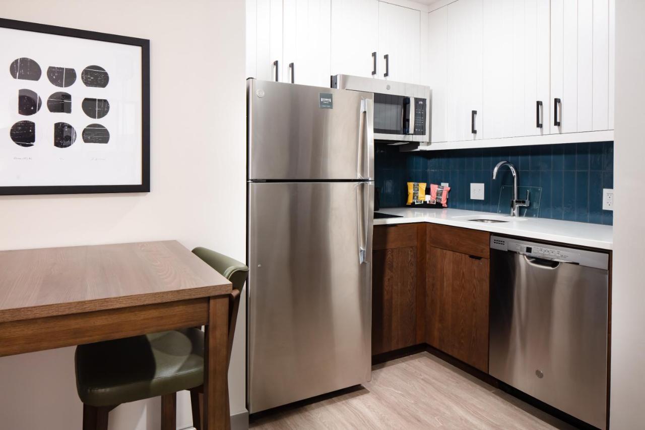 Staybridge Suites - Iowa City - Coralville By Ihg Εξωτερικό φωτογραφία
