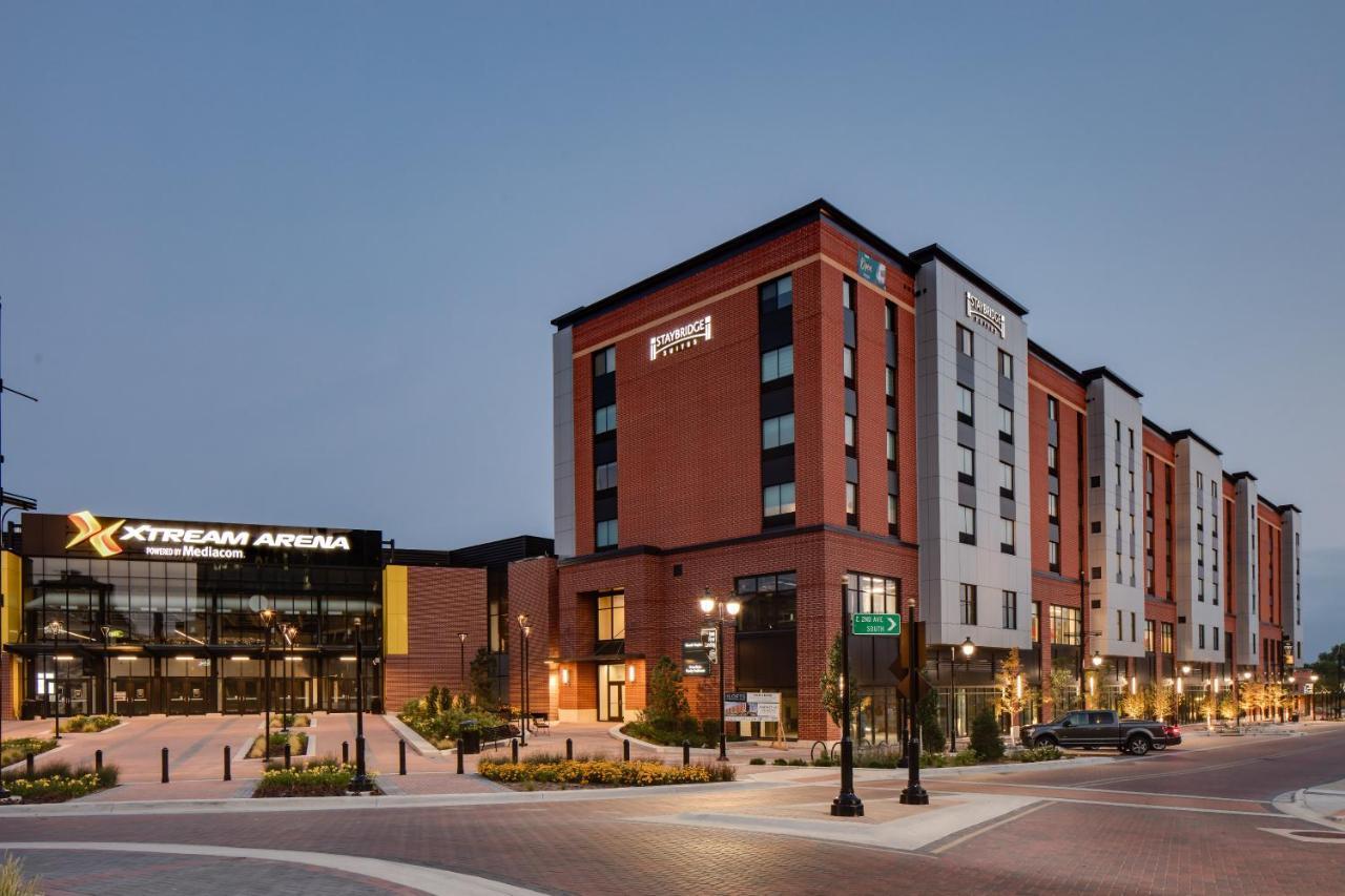 Staybridge Suites - Iowa City - Coralville By Ihg Εξωτερικό φωτογραφία